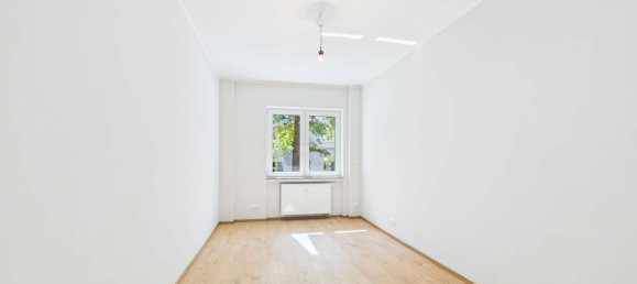 2 rooms Apartment in Wilmersdorf, Germany No. 295805 7