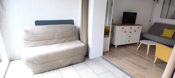 Apartamento de 1 dormitorio en Agde, France No. 295550 14