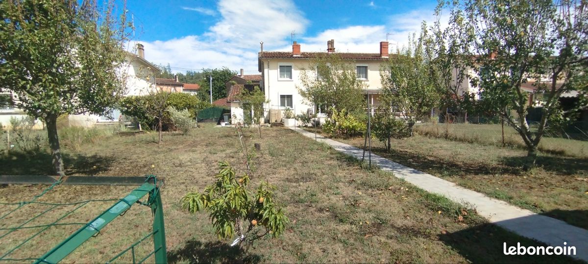 Casa de 5 divisões em Castres, France N.º 335127