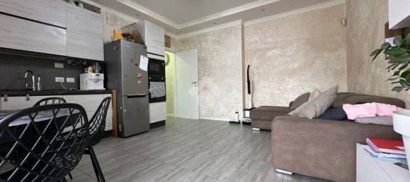 3 rooms Apartment in Bussero, Italy No. 61778 4