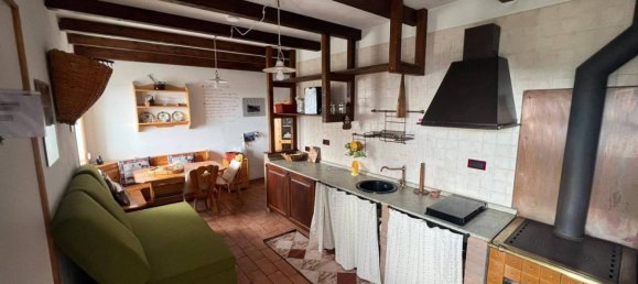 5 rooms House in Udine, Italy No. 258520 3