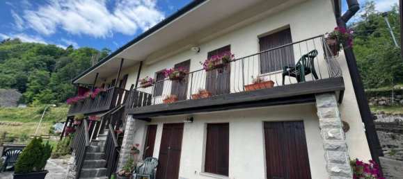 5 rooms House in Udine, Italy No. 258520 2