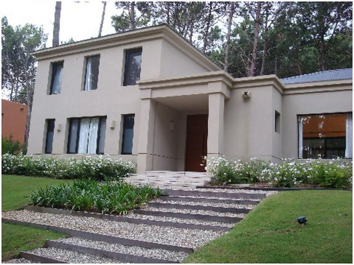5 bedrooms House in Maldonado, Uruguay No. 9748