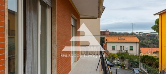 2غرفة شقة في Marino, Italy رقم 70636 11