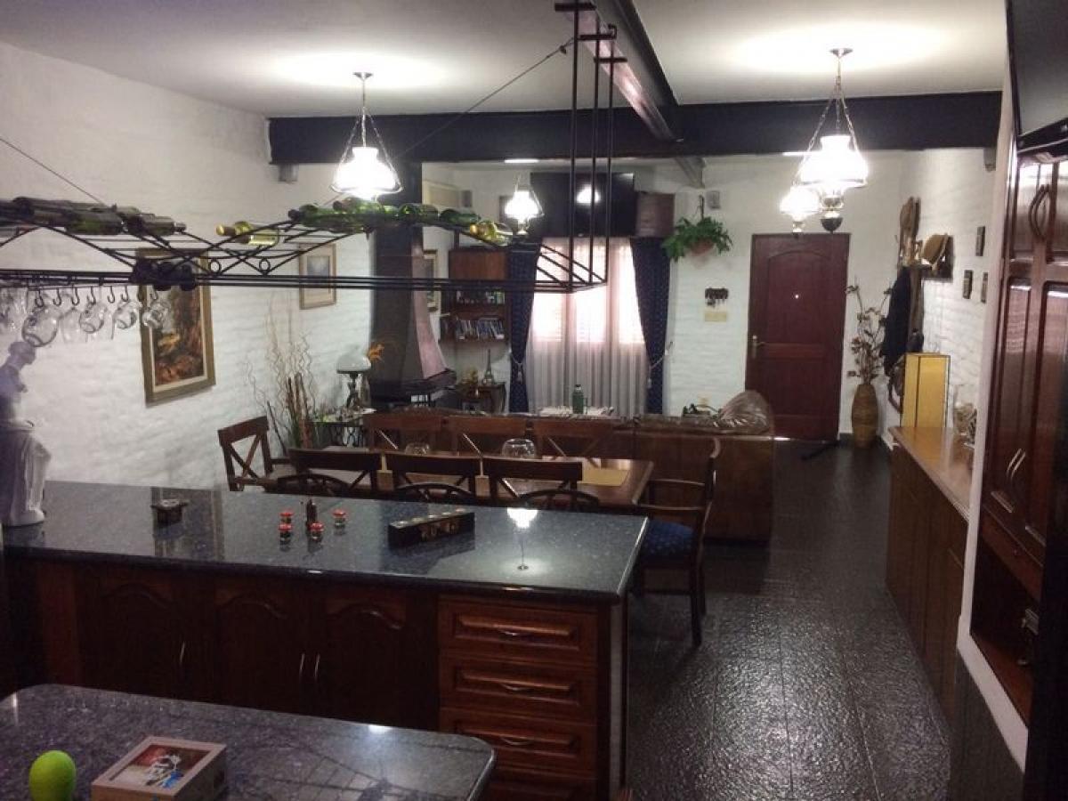 Casa T3 em Montevideo, Uruguay N.º 2990