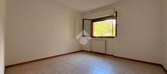 3 غرف نوم شقة في Fossato di Vico, Italy رقم 264030 12