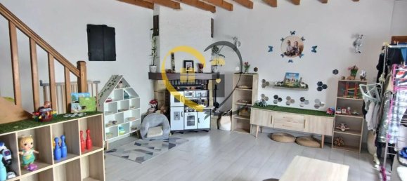 3 bedrooms House in Henrichemont, France No. 90419 2