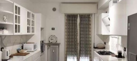 5 rooms Apartment in Bergamo, Italy No. 3439 3