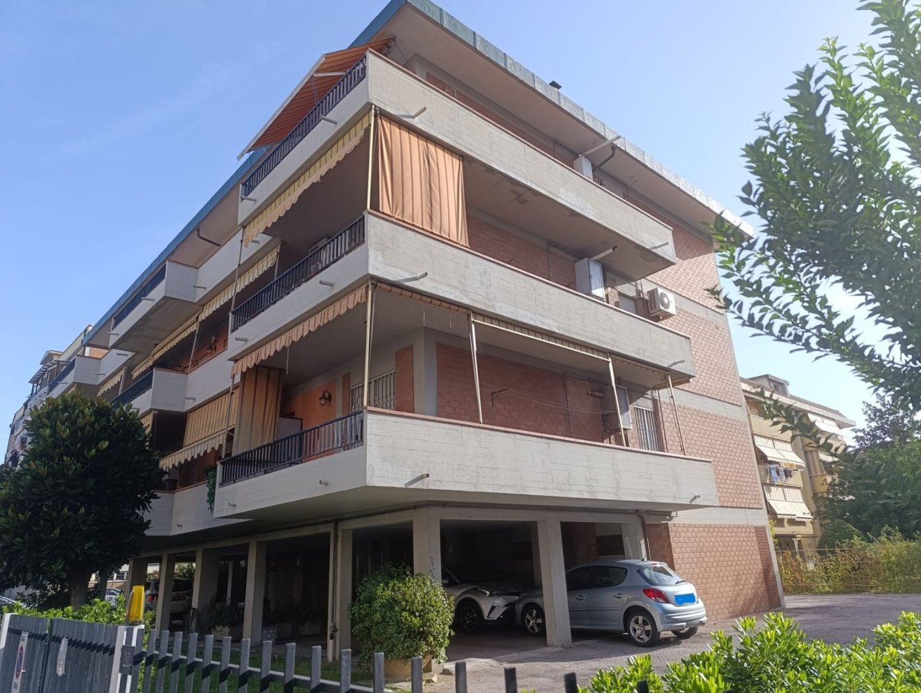 4 bedrooms Apartment in Grosseto, Italy No. 371966