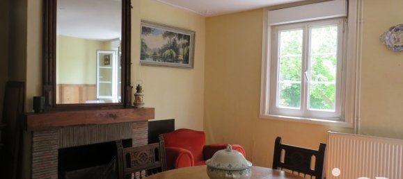 2 bedrooms House in Brionne, France No. 353706 5