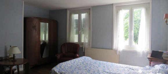 2 bedrooms House in Brionne, France No. 353706 8