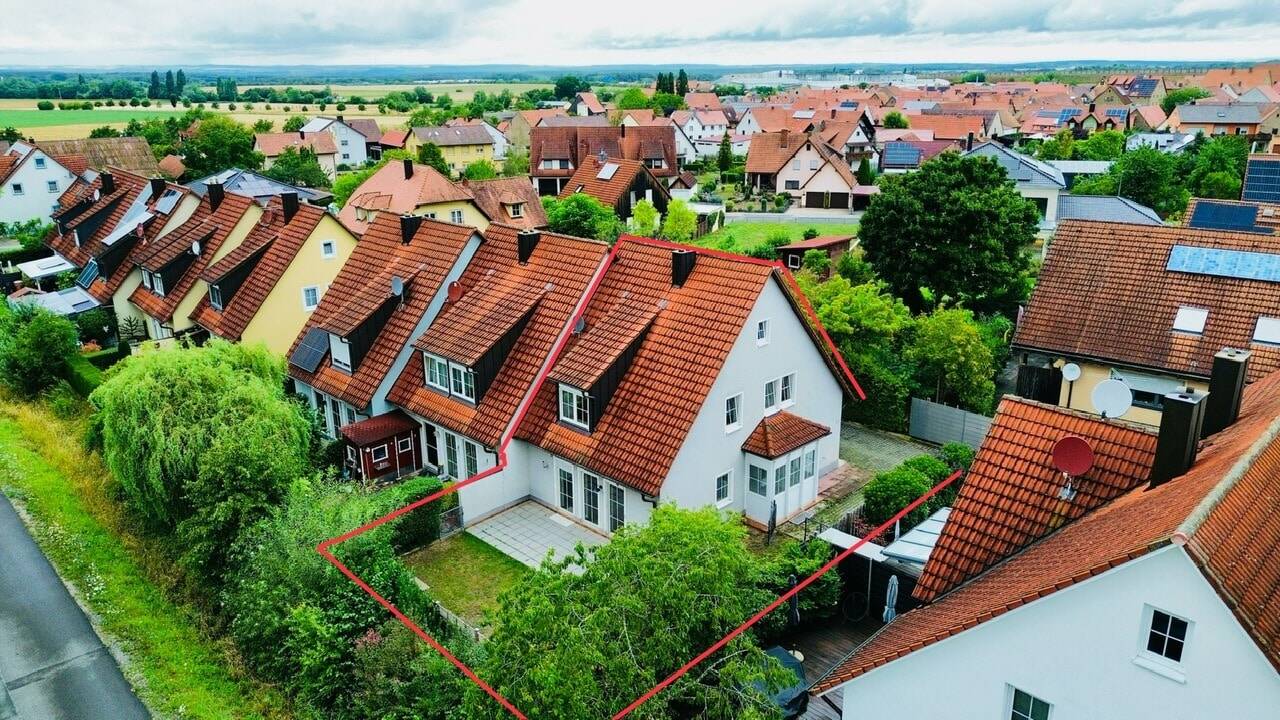 4 Schlafzimmer Stadthaus in Kitzingen, Germany, Nr. 233818