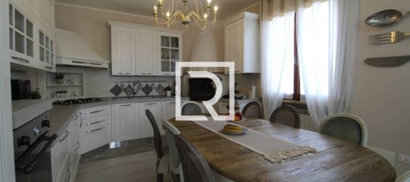 2 Schlafzimmer Haus in Ravenna, Italy, Nr. 285552 5