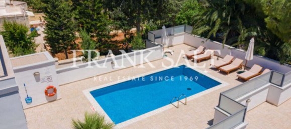 5 bedrooms Villa in Mellieha, Malta No. 7777 3