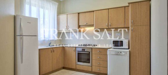 5 bedrooms Villa in Mellieha, Malta No. 7777 10