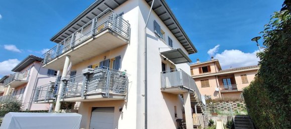 Dúplex de 2 dormitorios en Gubbio, Italy No. 178075 16