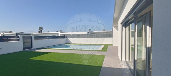 4 bedrooms House in Setubal, Portugal No. 171872 6