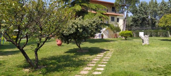 12 bedrooms Commercial property in Oraiokastro, Greece No. 4182 27