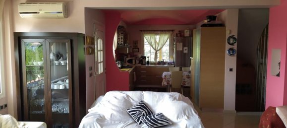 12 bedrooms Commercial property in Oraiokastro, Greece No. 4182 8