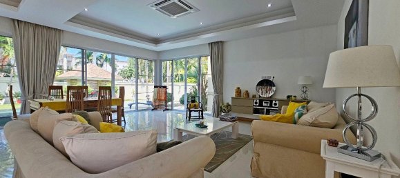 3 bedrooms House in Pattaya, Thailand No. 26782 9