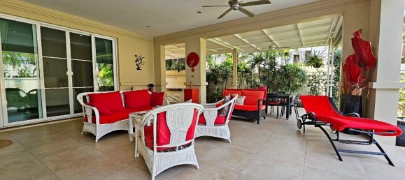 3 bedrooms House in Pattaya, Thailand No. 26782 7