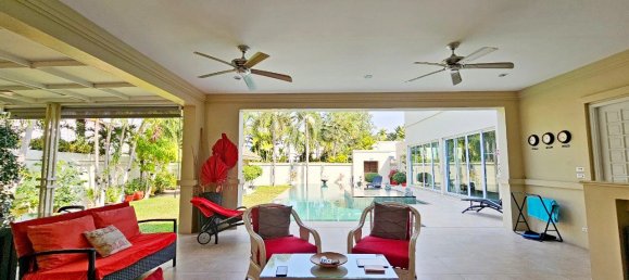 3 bedrooms House in Pattaya, Thailand No. 26782 6