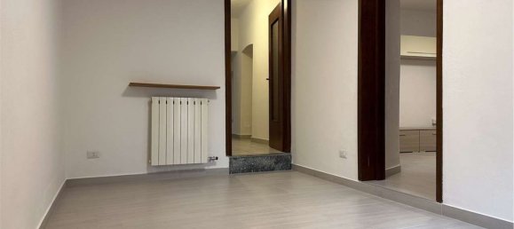 2غرفة شقة في Varese, Italy رقم 62101 12