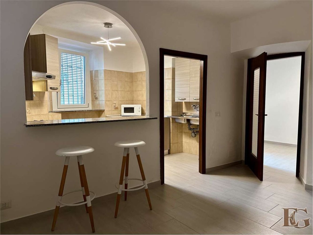 2غرفة شقة في Varese, Italy رقم 62101