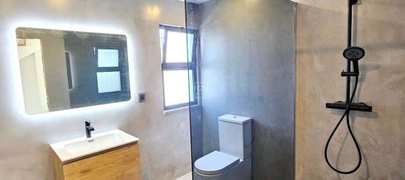 7 bedrooms Villa in Quarteira, Portugal No. 31925 5