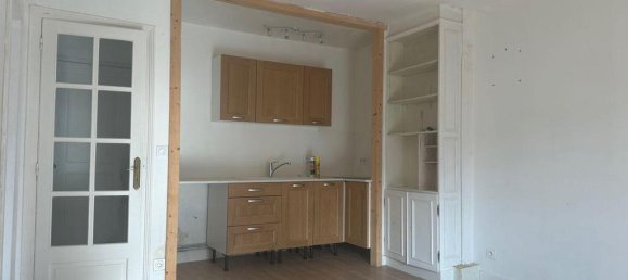 2 rooms Apartment in Tarascon-sur-Ariege, France No. 190658 4