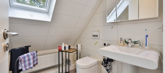 Дом с 8 комнатами в Нюрнберг, Германия № 196425 15