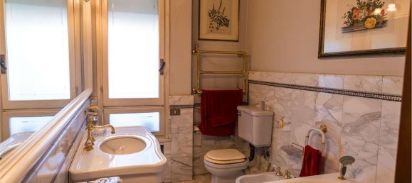 Ático de 7 habitaciónes en Modena, Italy No. 259762 9