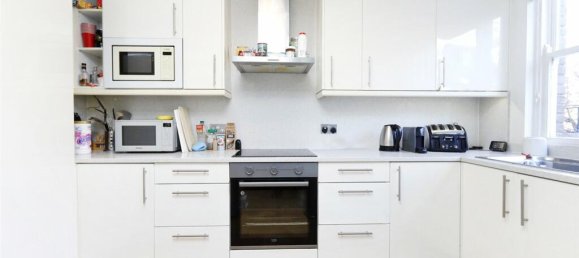 4 Schlafzimmer Haus in London, United Kingdom, Nr. 3529 5