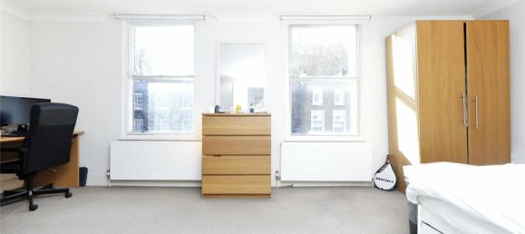 4 Schlafzimmer Haus in London, United Kingdom, Nr. 3529 6