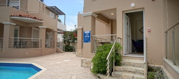 2 bedrooms Property in Platanias, Greece No. 3317 2