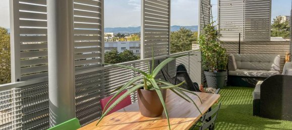 3 bedrooms Apartment in Lyon, France No. 342503 2