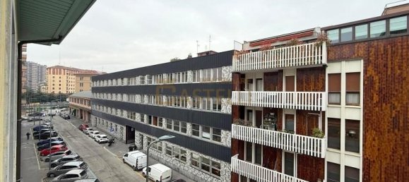 2-Zimmer Wohnung in Milan, Italy, Nr. 240792 4