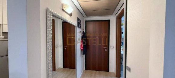 2-Zimmer Wohnung in Milan, Italy, Nr. 240792 8