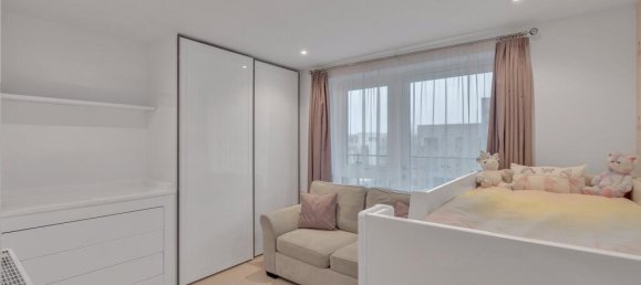 2 bedrooms Apartment in London, United Kingdom No. 7839 7