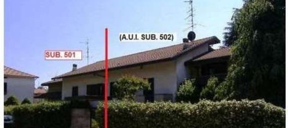 4 rooms Villa in Gallarate, Italy No. 273709 2