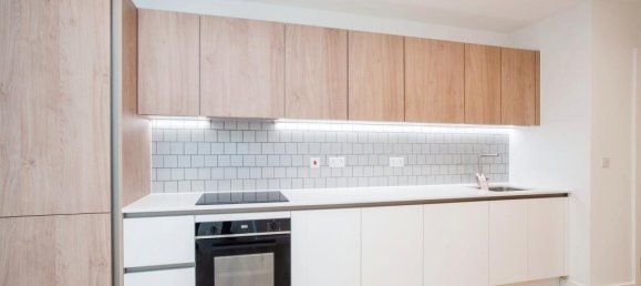 1 bedroom Apartment in Watford, United Kingdom No. 6093 4