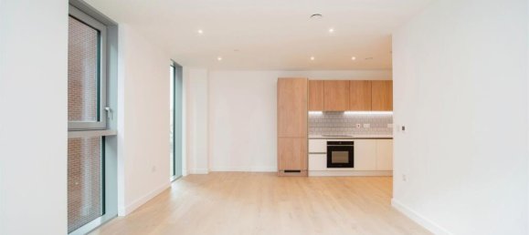 1 bedroom Apartment in Watford, United Kingdom No. 6093 14