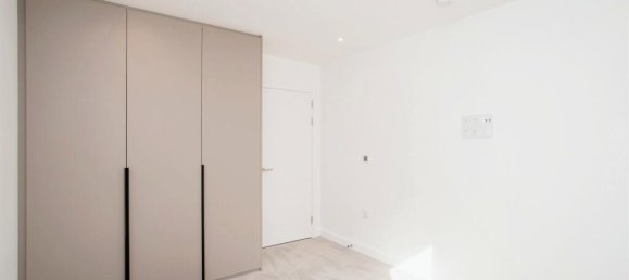 1 bedroom Apartment in Watford, United Kingdom No. 6093 10