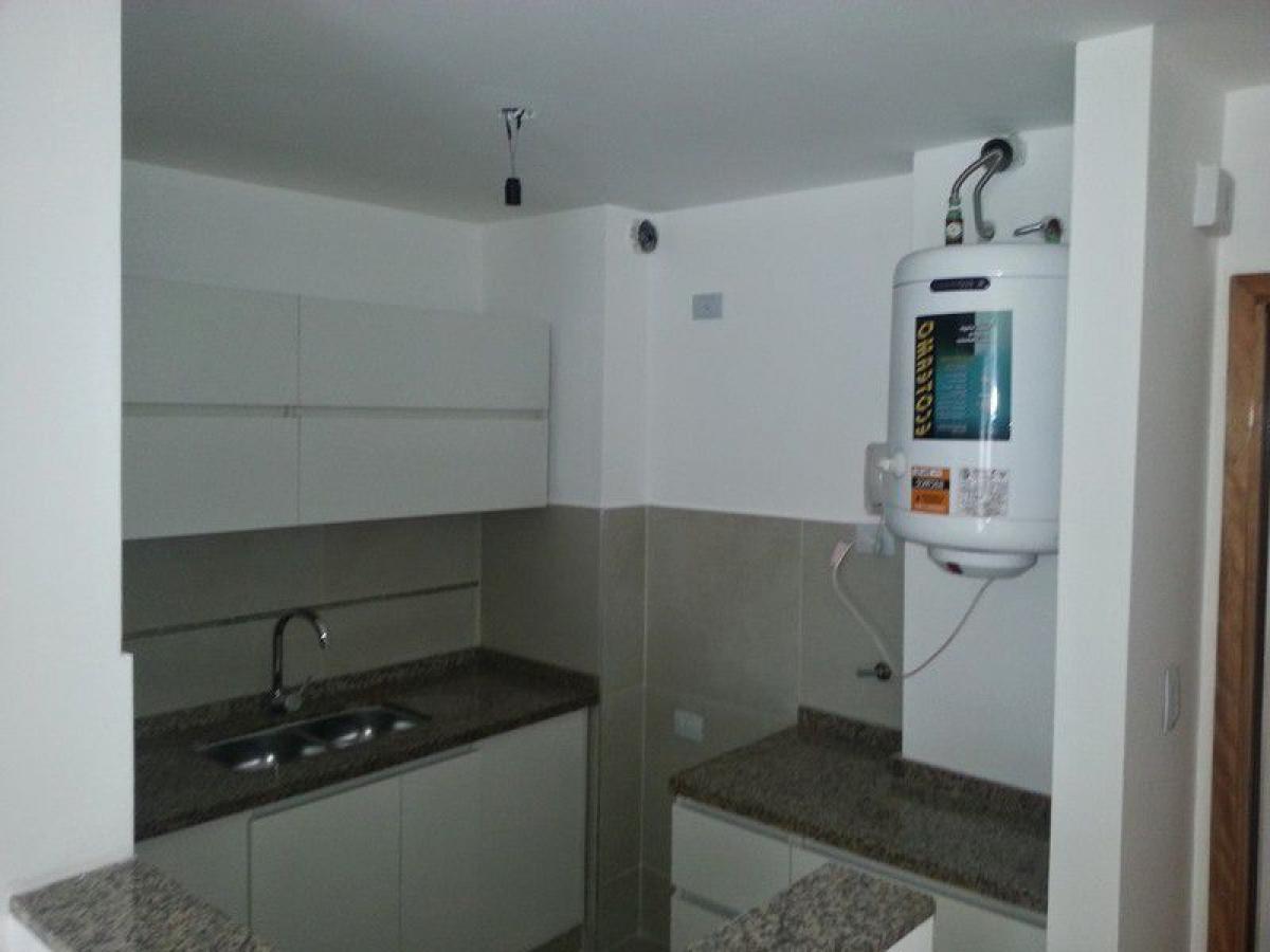 Studio in Cordoba, Argentina No. 6931