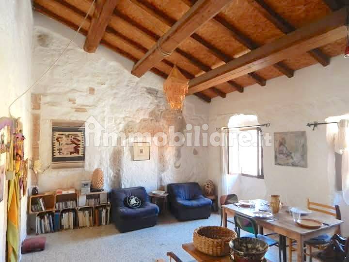 2 bedrooms Apartment in Tessennano, Italy No. 213138