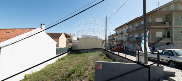 250m² Land in Loures, Portugal No. 175882 9