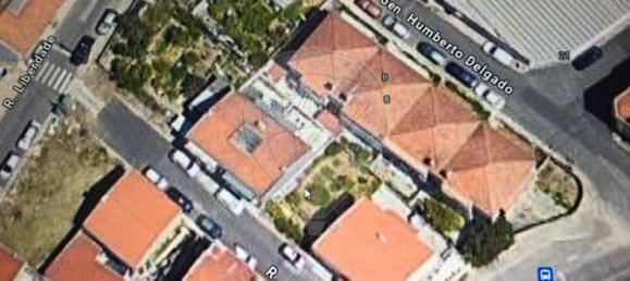 250m² Land in Loures, Portugal No. 175882 4