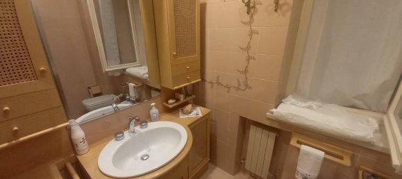 8-salle Penthouse à Bordighera, Italy No. 37632 23