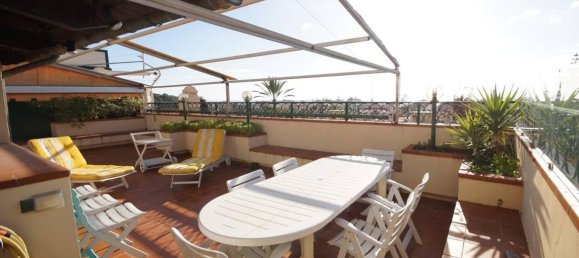 8-salle Penthouse à Bordighera, Italy No. 37632 7