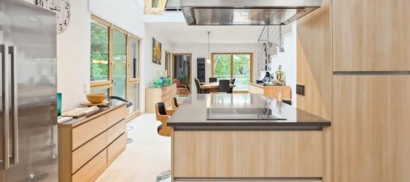 6 bedrooms House in Sucy-en-Brie, France No. 350139 8